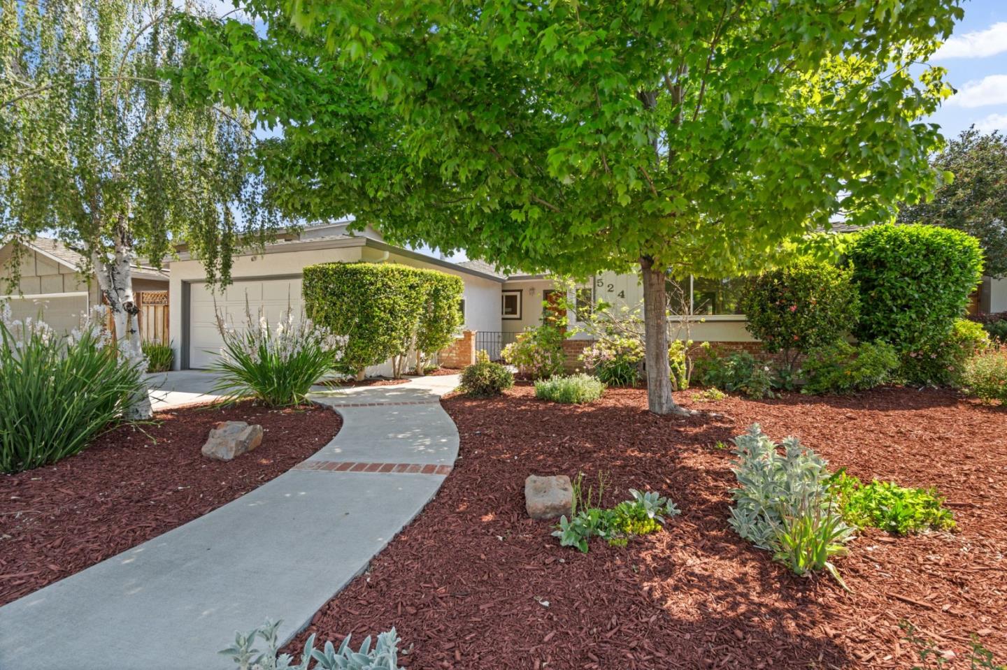 Detail Gallery Image 4 of 43 For 524 S Park Dr, San Jose,  CA 95129 - 4 Beds | 2 Baths