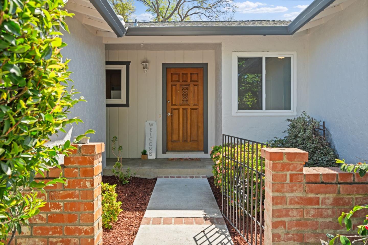Detail Gallery Image 5 of 43 For 524 S Park Dr, San Jose,  CA 95129 - 4 Beds | 2 Baths