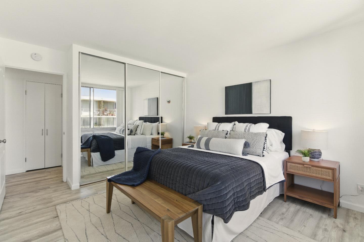 Detail Gallery Image 17 of 52 For 400 Davey Glen Rd #4729,  Belmont,  CA 94002 - 3 Beds | 2 Baths