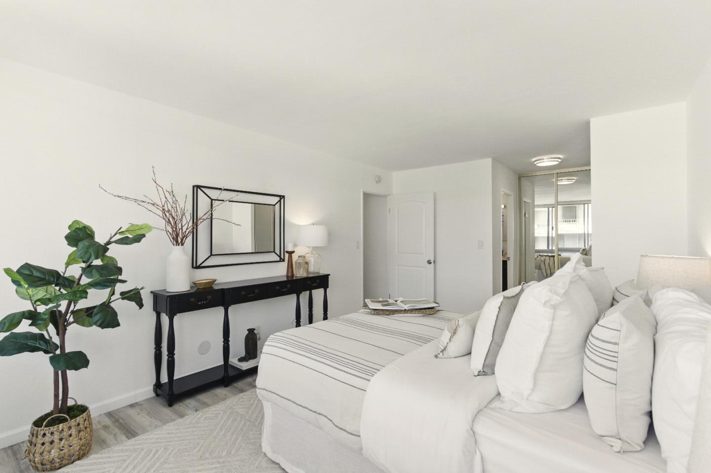 Detail Gallery Image 21 of 52 For 400 Davey Glen Rd #4729,  Belmont,  CA 94002 - 3 Beds | 2 Baths