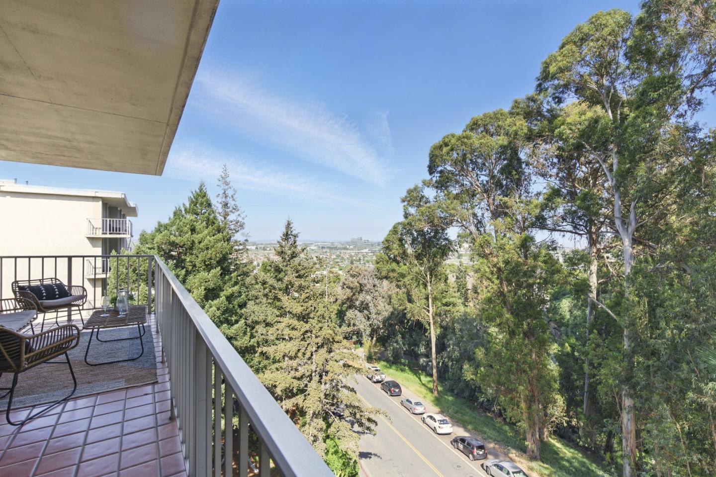 Detail Gallery Image 26 of 52 For 400 Davey Glen Rd #4729,  Belmont,  CA 94002 - 3 Beds | 2 Baths