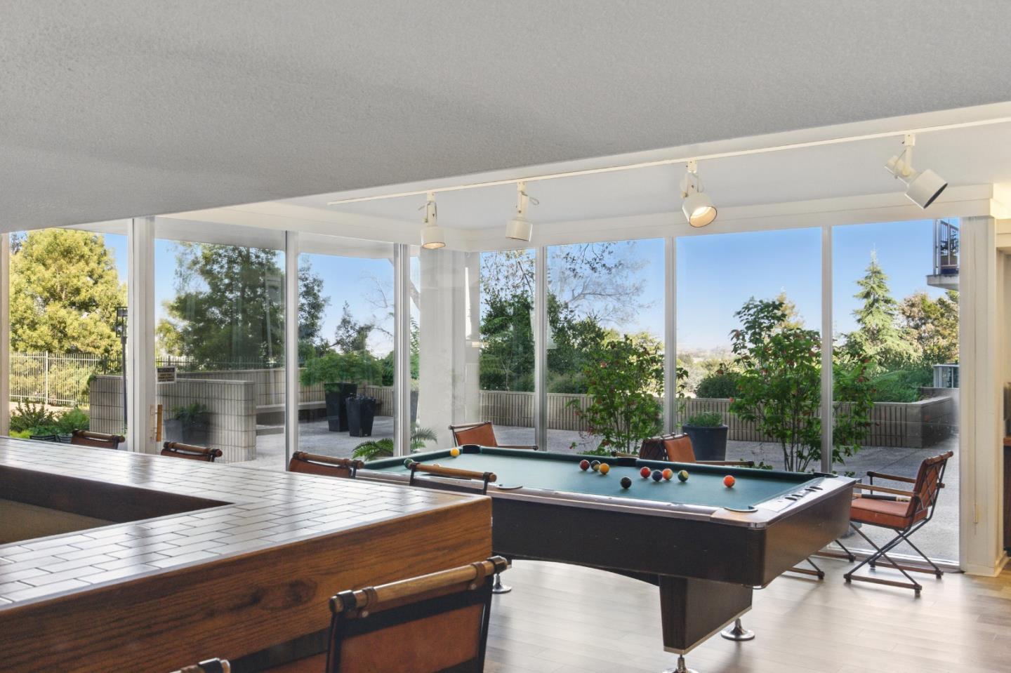 Detail Gallery Image 39 of 52 For 400 Davey Glen Rd #4729,  Belmont,  CA 94002 - 3 Beds | 2 Baths
