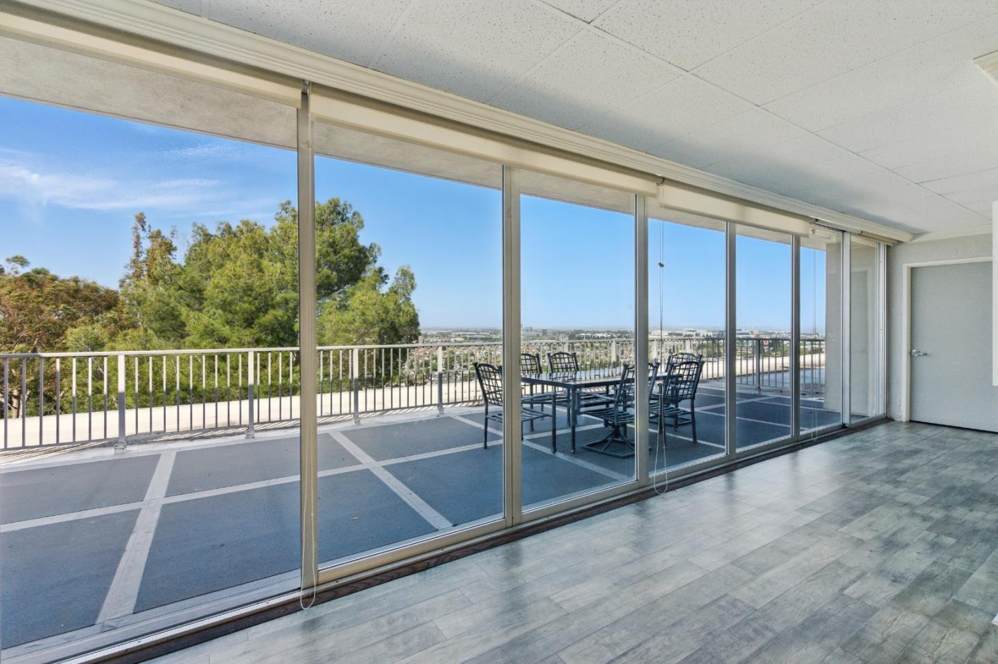 Detail Gallery Image 44 of 52 For 400 Davey Glen Rd #4729,  Belmont,  CA 94002 - 3 Beds | 2 Baths