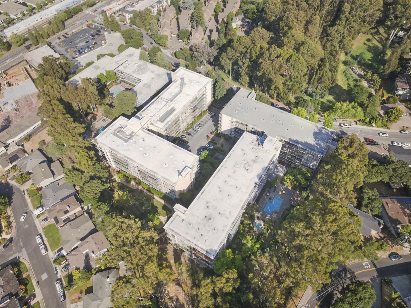 Detail Gallery Image 51 of 52 For 400 Davey Glen Rd #4729,  Belmont,  CA 94002 - 3 Beds | 2 Baths