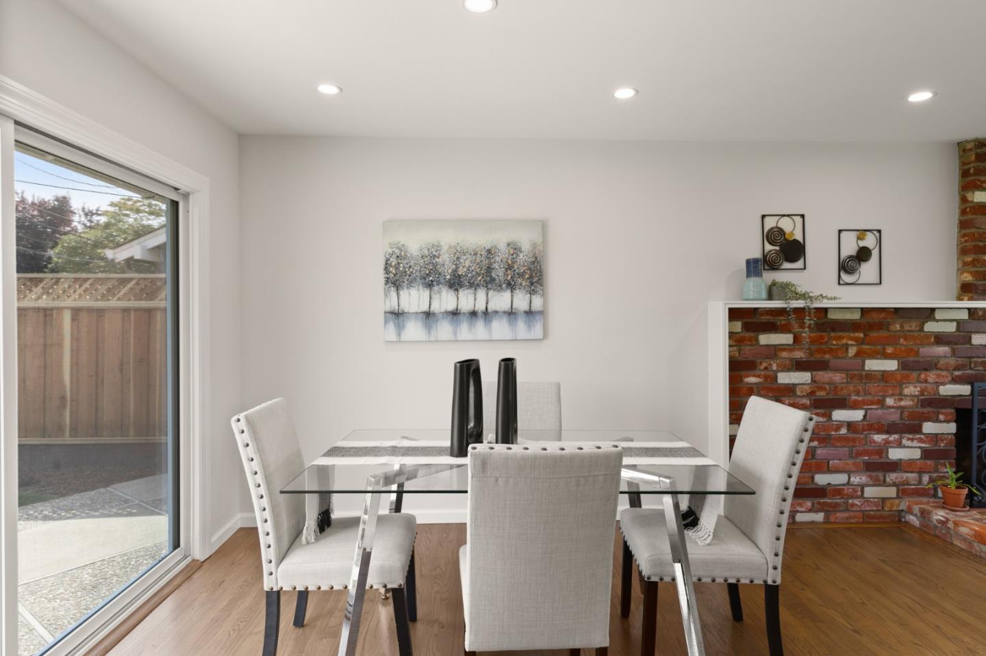 Detail Gallery Image 8 of 35 For 4291 Mckinnon Dr, San Jose,  CA 95130 - 3 Beds | 2/1 Baths