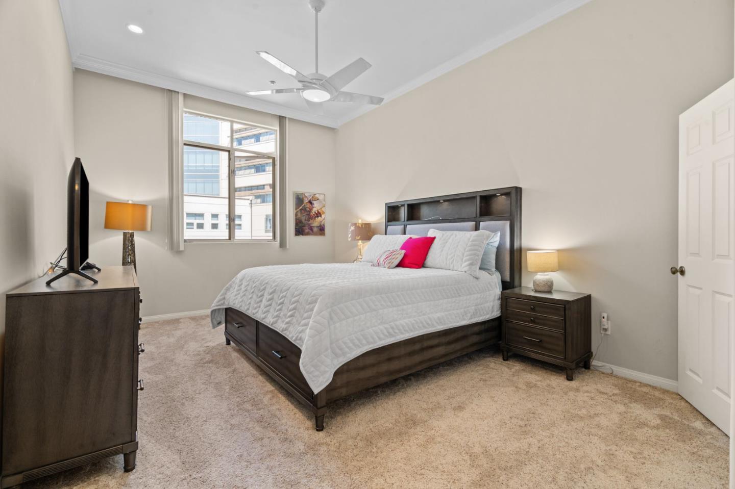 Detail Gallery Image 8 of 21 For 130 E San Fernando St Unit Ph18,  San Jose,  CA 95112 - 2 Beds | 2 Baths