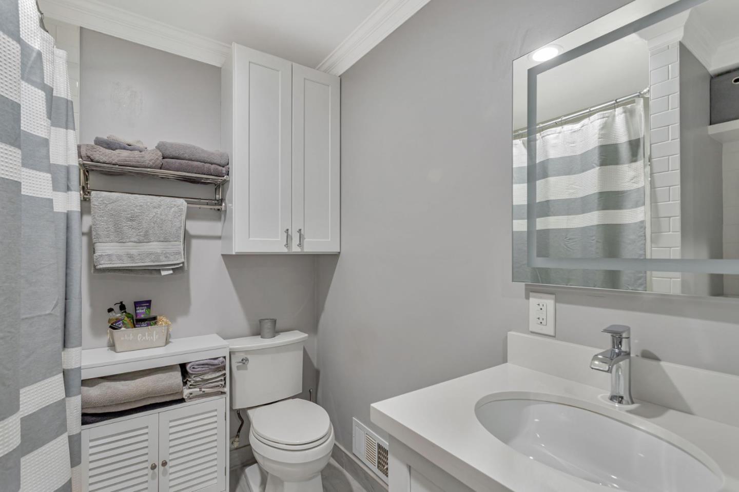 Detail Gallery Image 25 of 48 For 14205 Sycamore Ave, San Martin,  CA 95046 - 4 Beds | 1/1 Baths