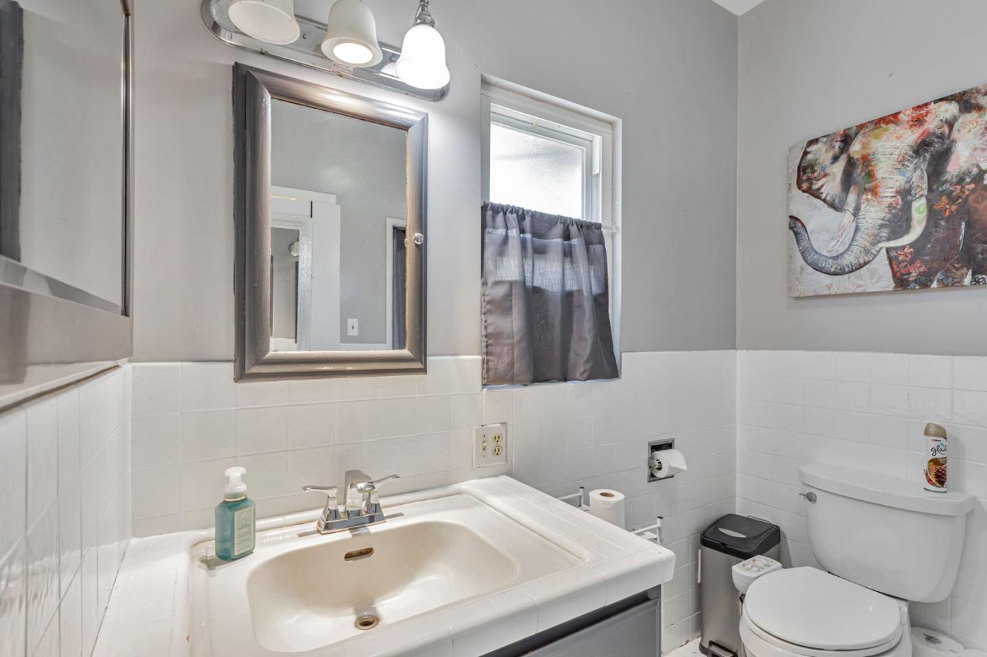 Detail Gallery Image 33 of 48 For 14205 Sycamore Ave, San Martin,  CA 95046 - 4 Beds | 1/1 Baths