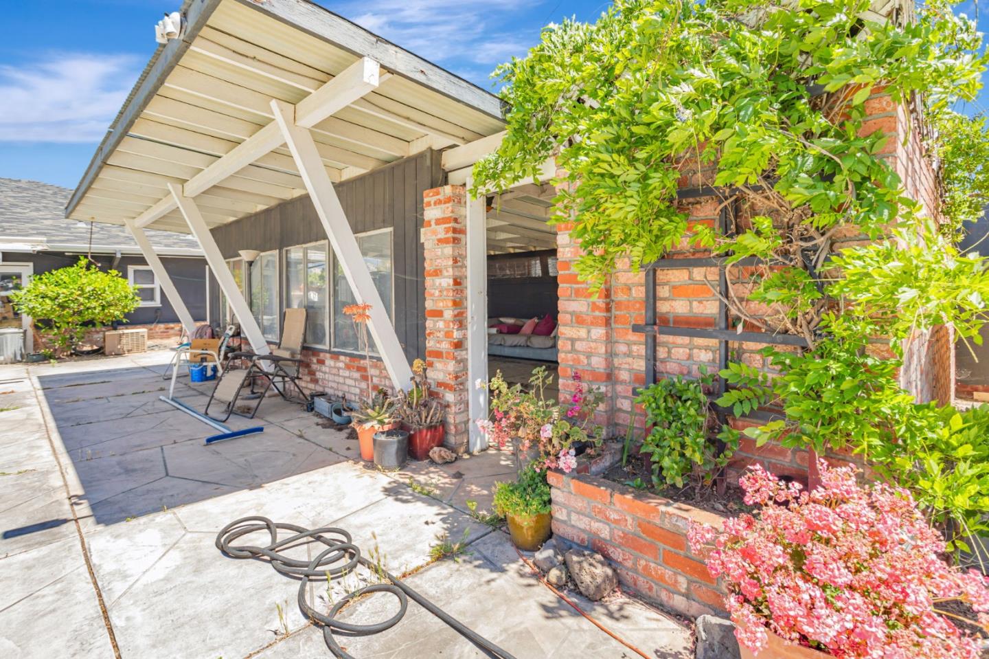 Detail Gallery Image 44 of 48 For 14205 Sycamore Ave, San Martin,  CA 95046 - 4 Beds | 1/1 Baths