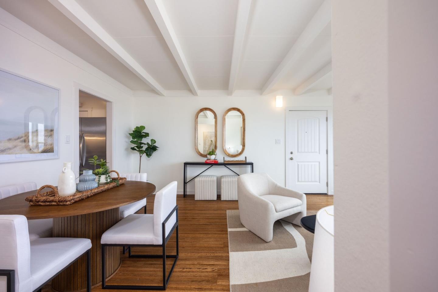 Detail Gallery Image 12 of 37 For 595 Manor Dr, Pacifica,  CA 94044 - 3 Beds | 1 Baths