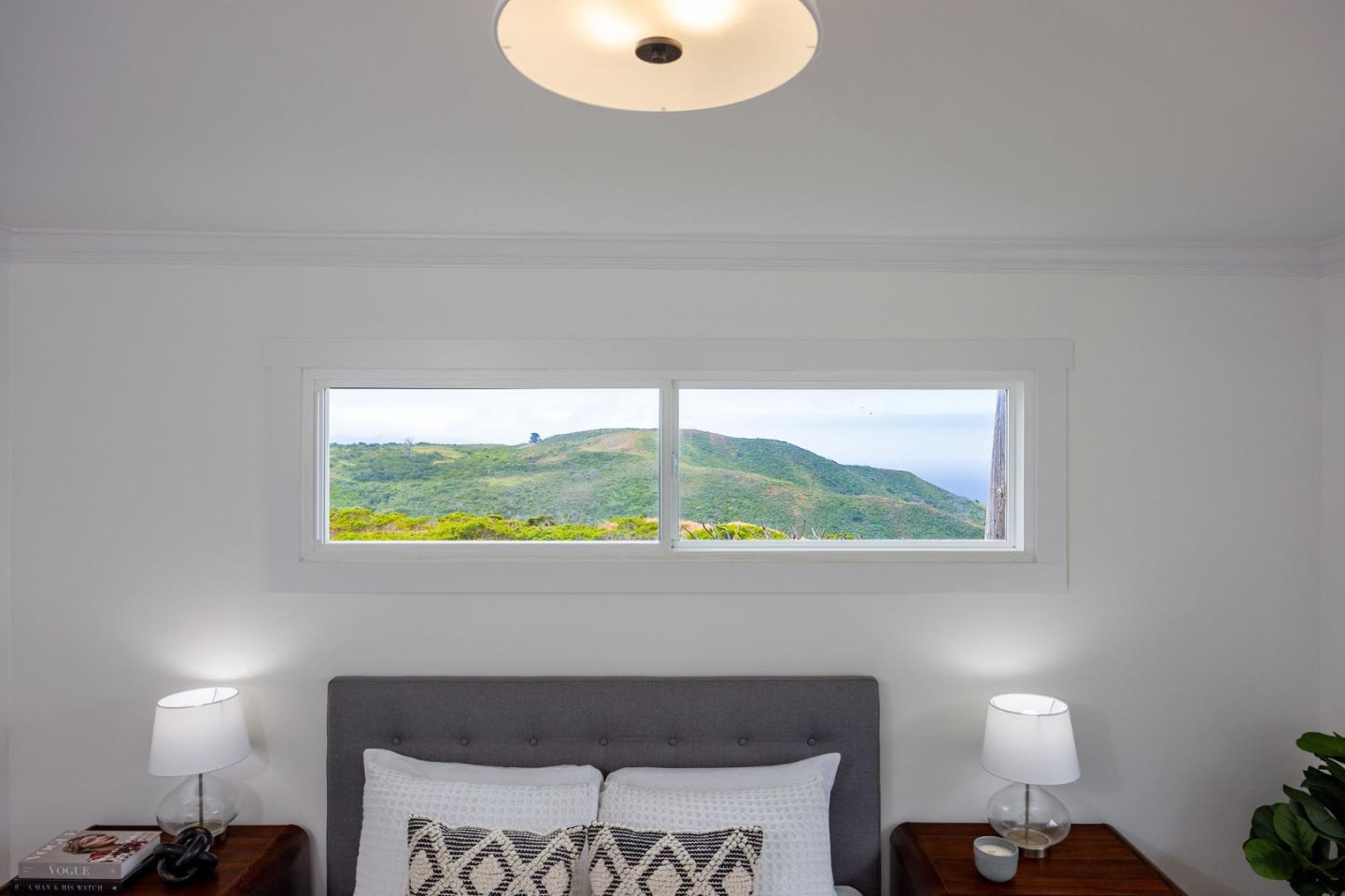 Detail Gallery Image 18 of 37 For 595 Manor Dr, Pacifica,  CA 94044 - 3 Beds | 1 Baths