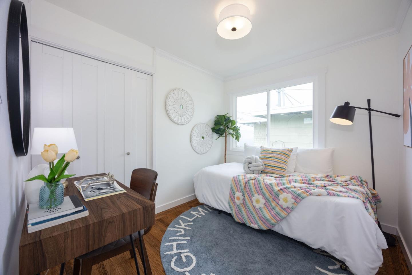 Detail Gallery Image 22 of 37 For 595 Manor Dr, Pacifica,  CA 94044 - 3 Beds | 1 Baths