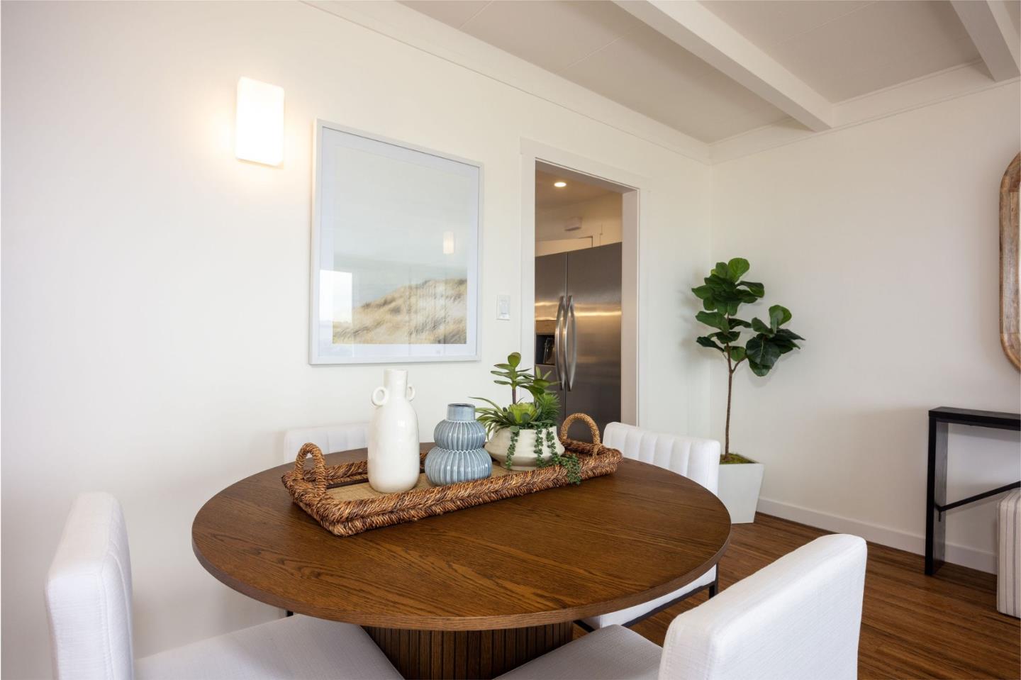 Detail Gallery Image 25 of 37 For 595 Manor Dr, Pacifica,  CA 94044 - 3 Beds | 1 Baths