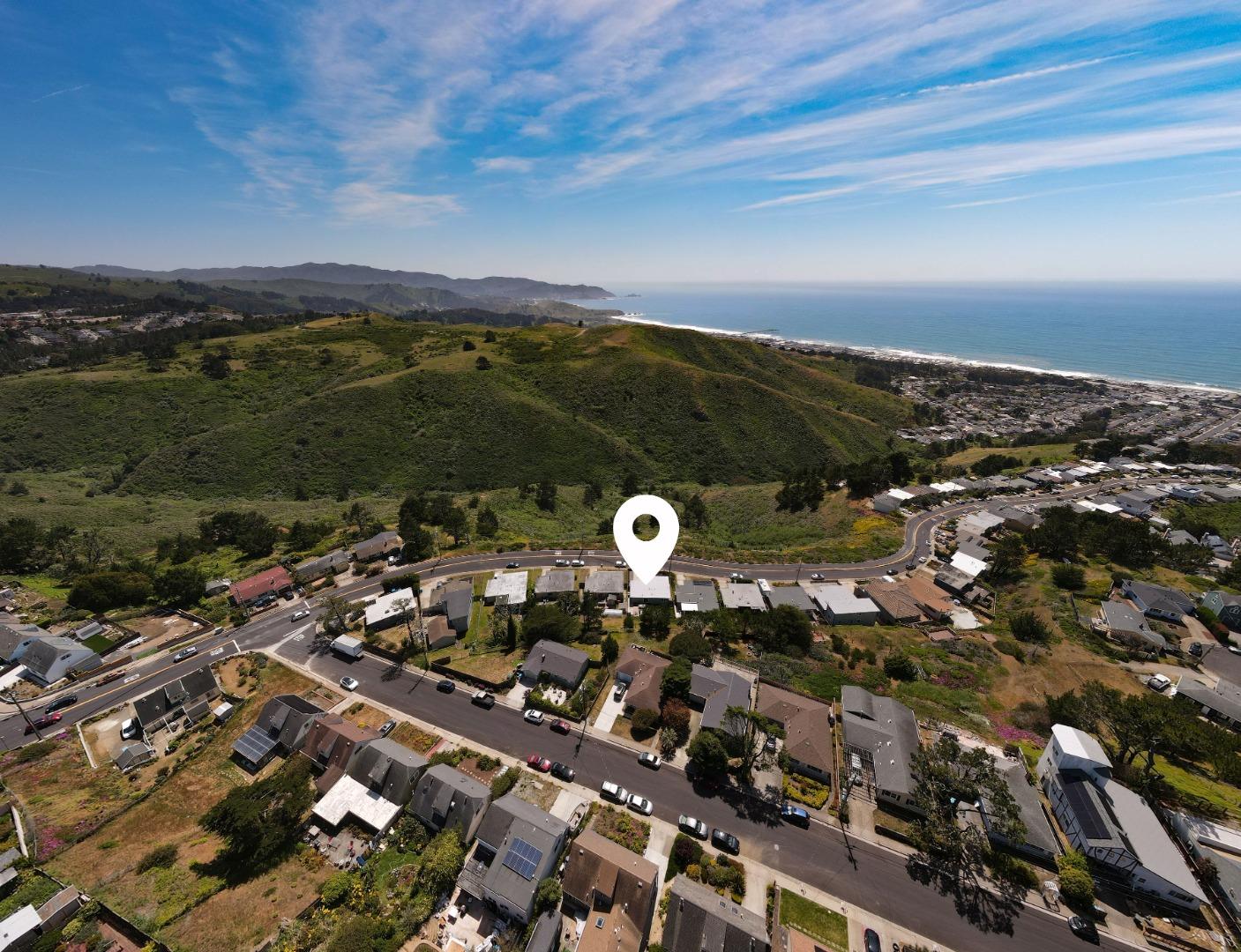 Detail Gallery Image 35 of 37 For 595 Manor Dr, Pacifica,  CA 94044 - 3 Beds | 1 Baths