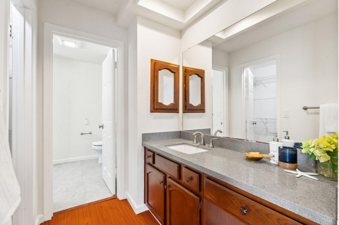 Detail Gallery Image 21 of 35 For 3875 Harlequin Ter, Fremont,  CA 94555 - 2 Beds | 2/1 Baths