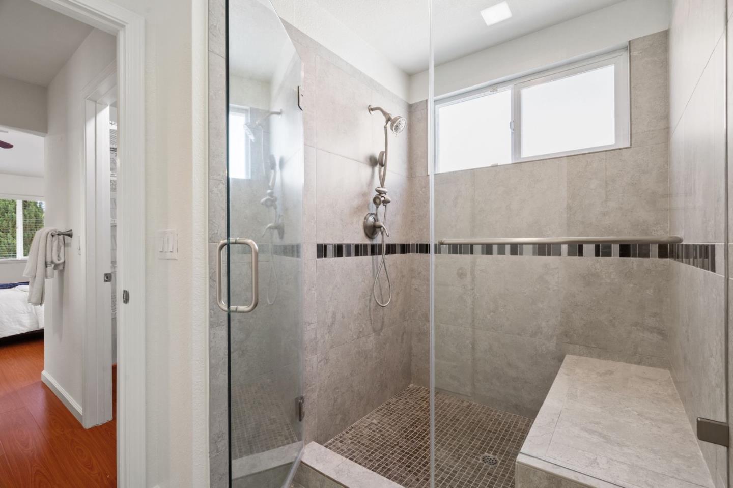Detail Gallery Image 24 of 35 For 3875 Harlequin Ter, Fremont,  CA 94555 - 2 Beds | 2/1 Baths