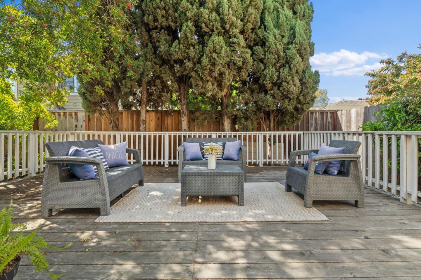 Detail Gallery Image 30 of 35 For 3875 Harlequin Ter, Fremont,  CA 94555 - 2 Beds | 2/1 Baths