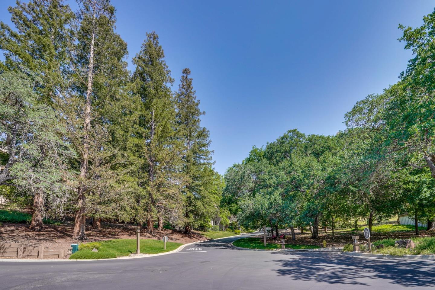 Detail Gallery Image 74 of 76 For 1278 Poker Flat Pl, San Jose,  CA 95120 - 3 Beds | 2/1 Baths