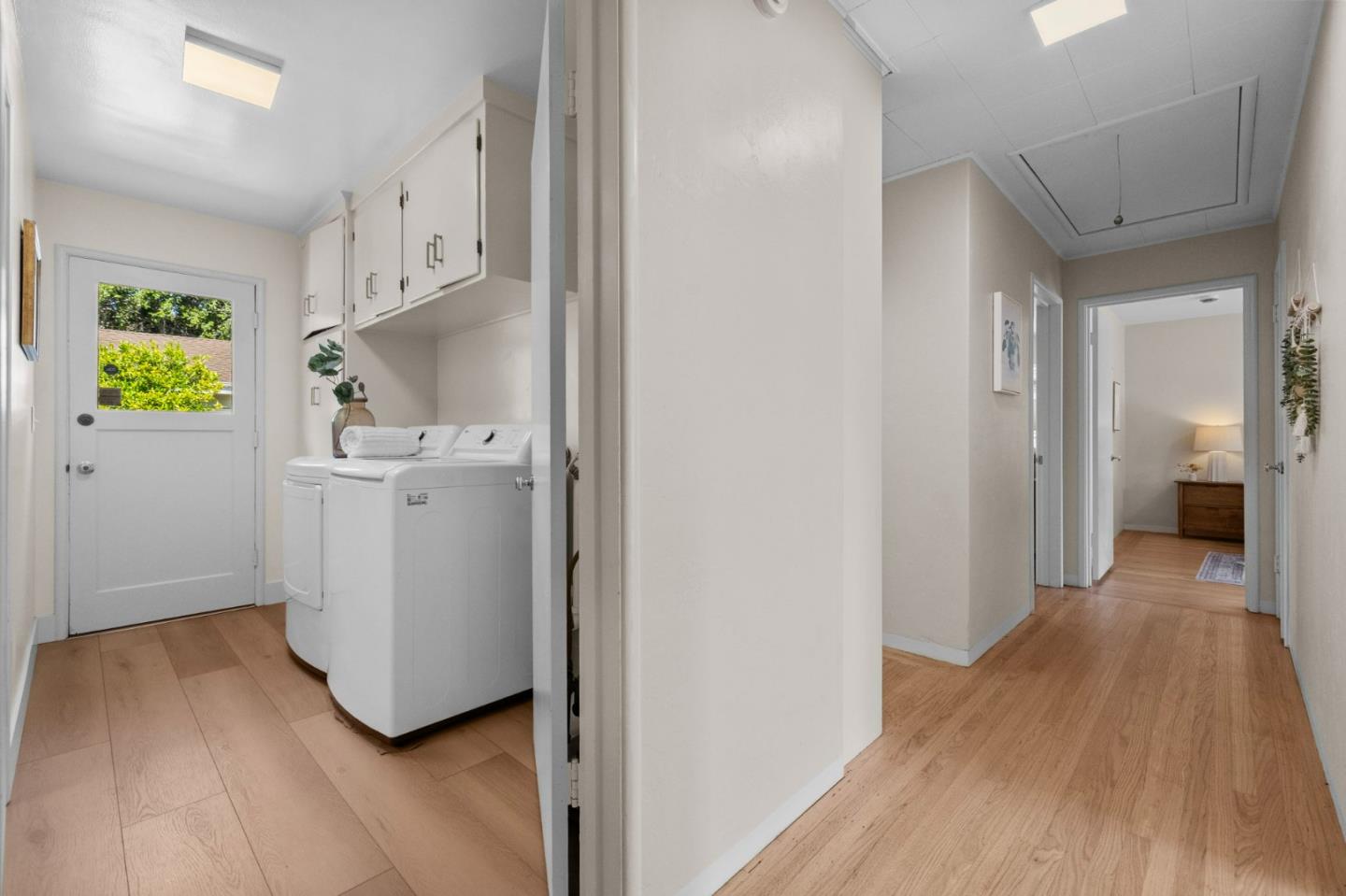 Detail Gallery Image 29 of 86 For 678 Chimalus Dr, Palo Alto,  CA 94306 - 3 Beds | 2 Baths