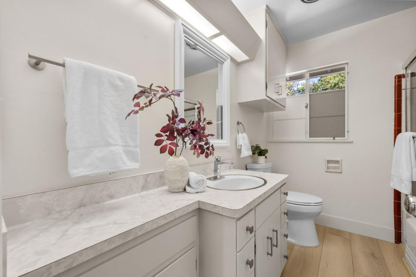 Detail Gallery Image 34 of 86 For 678 Chimalus Dr, Palo Alto,  CA 94306 - 3 Beds | 2 Baths