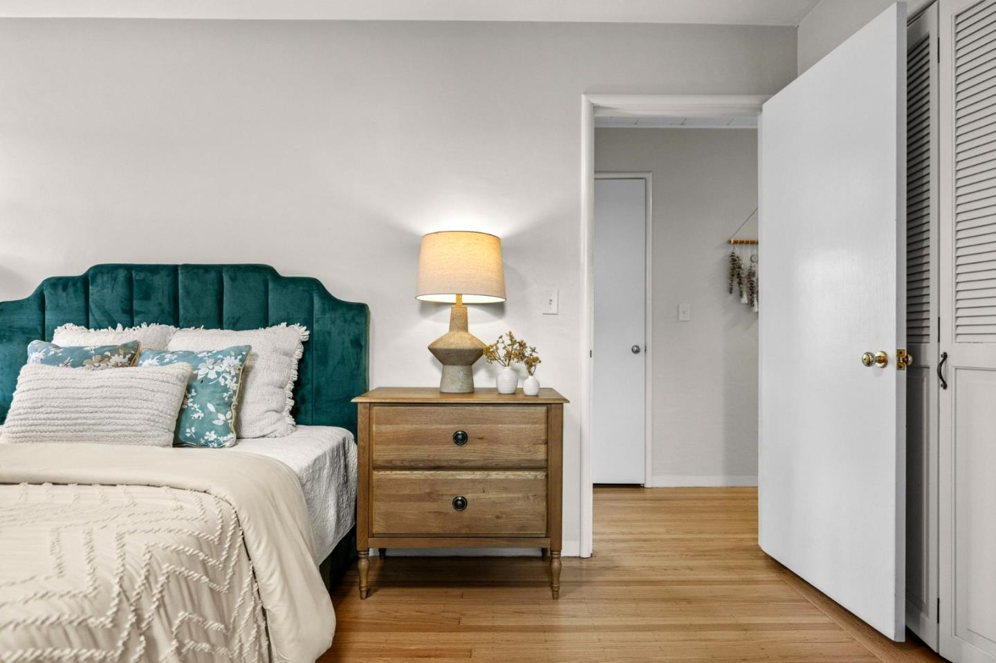 Detail Gallery Image 40 of 86 For 678 Chimalus Dr, Palo Alto,  CA 94306 - 3 Beds | 2 Baths