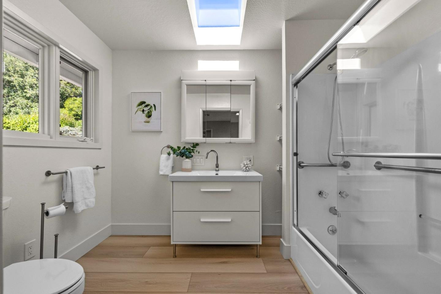Detail Gallery Image 43 of 86 For 678 Chimalus Dr, Palo Alto,  CA 94306 - 3 Beds | 2 Baths