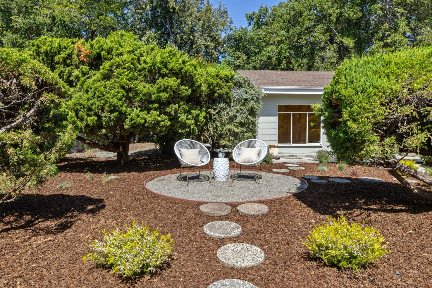 Detail Gallery Image 53 of 86 For 678 Chimalus Dr, Palo Alto,  CA 94306 - 3 Beds | 2 Baths