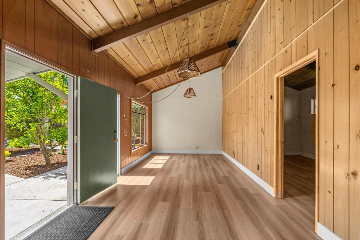 Detail Gallery Image 59 of 86 For 678 Chimalus Dr, Palo Alto,  CA 94306 - 3 Beds | 2 Baths