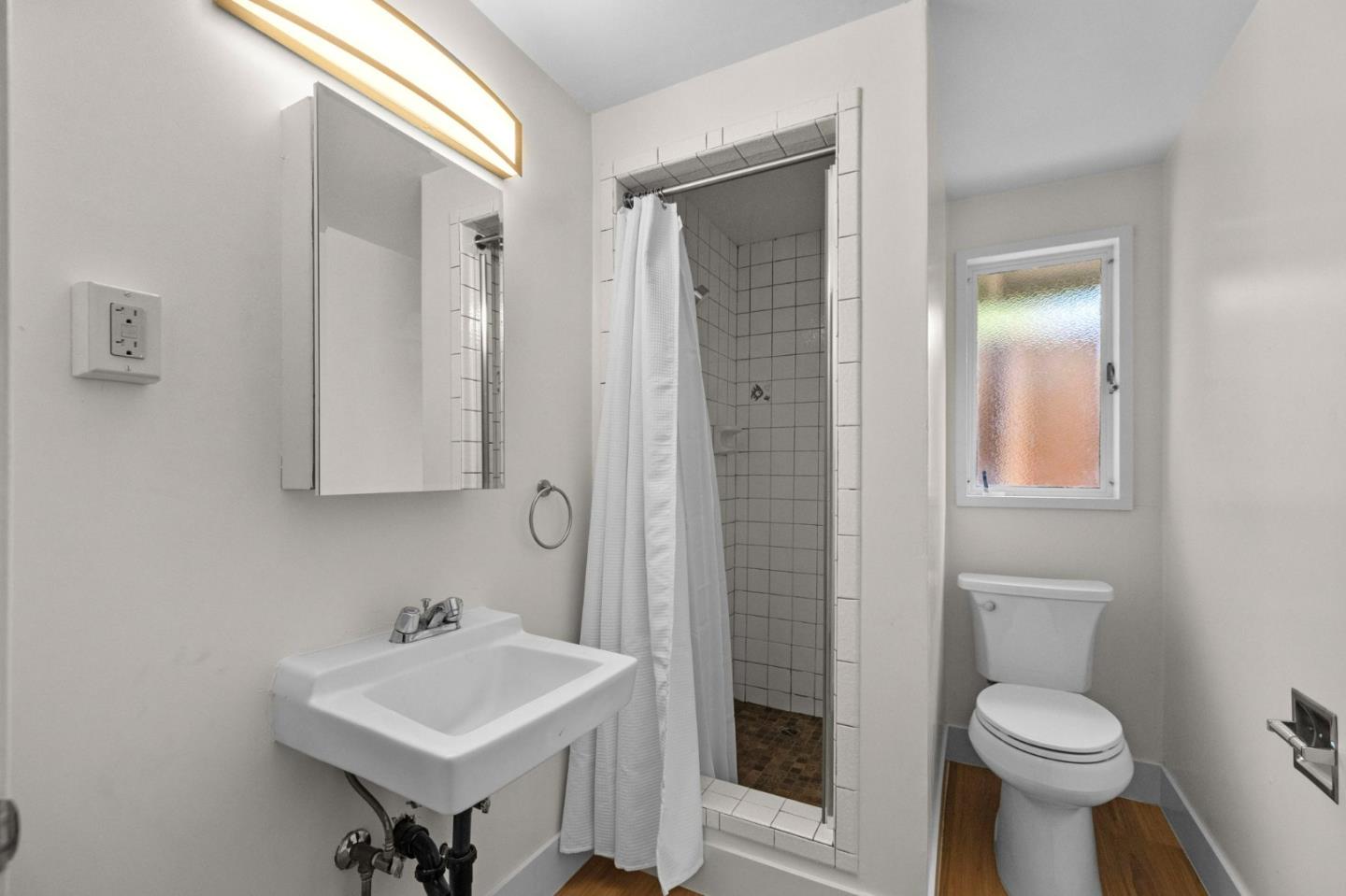 Detail Gallery Image 68 of 86 For 678 Chimalus Dr, Palo Alto,  CA 94306 - 3 Beds | 2 Baths