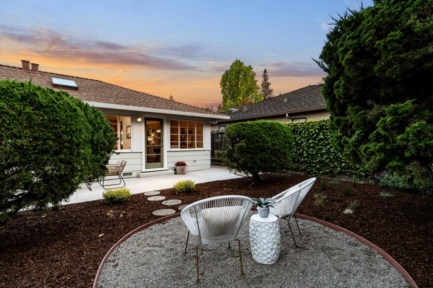 Detail Gallery Image 75 of 86 For 678 Chimalus Dr, Palo Alto,  CA 94306 - 3 Beds | 2 Baths