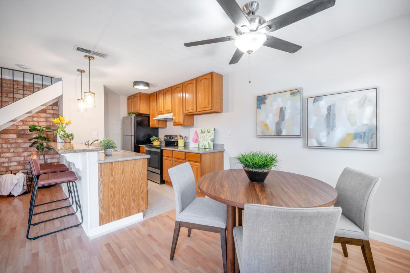 Detail Gallery Image 4 of 17 For 771 Delaware Ave #3,  San Jose,  CA 95123 - 2 Beds | 1 Baths