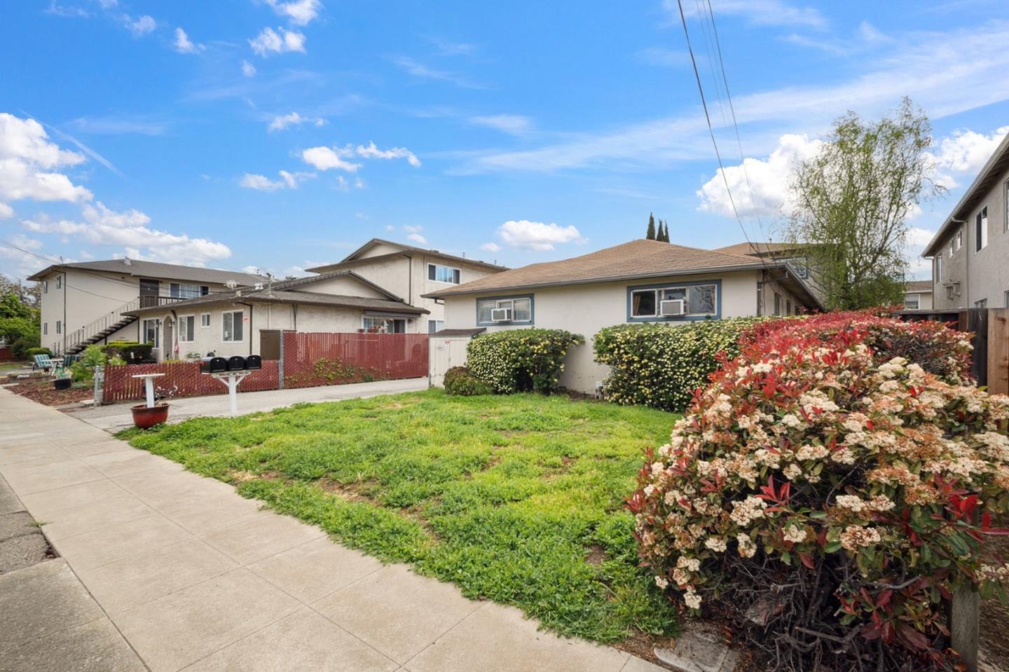 Detail Gallery Image 9 of 14 For 684 Lincoln St, Santa Clara,  CA 95050 - – Beds | – Baths