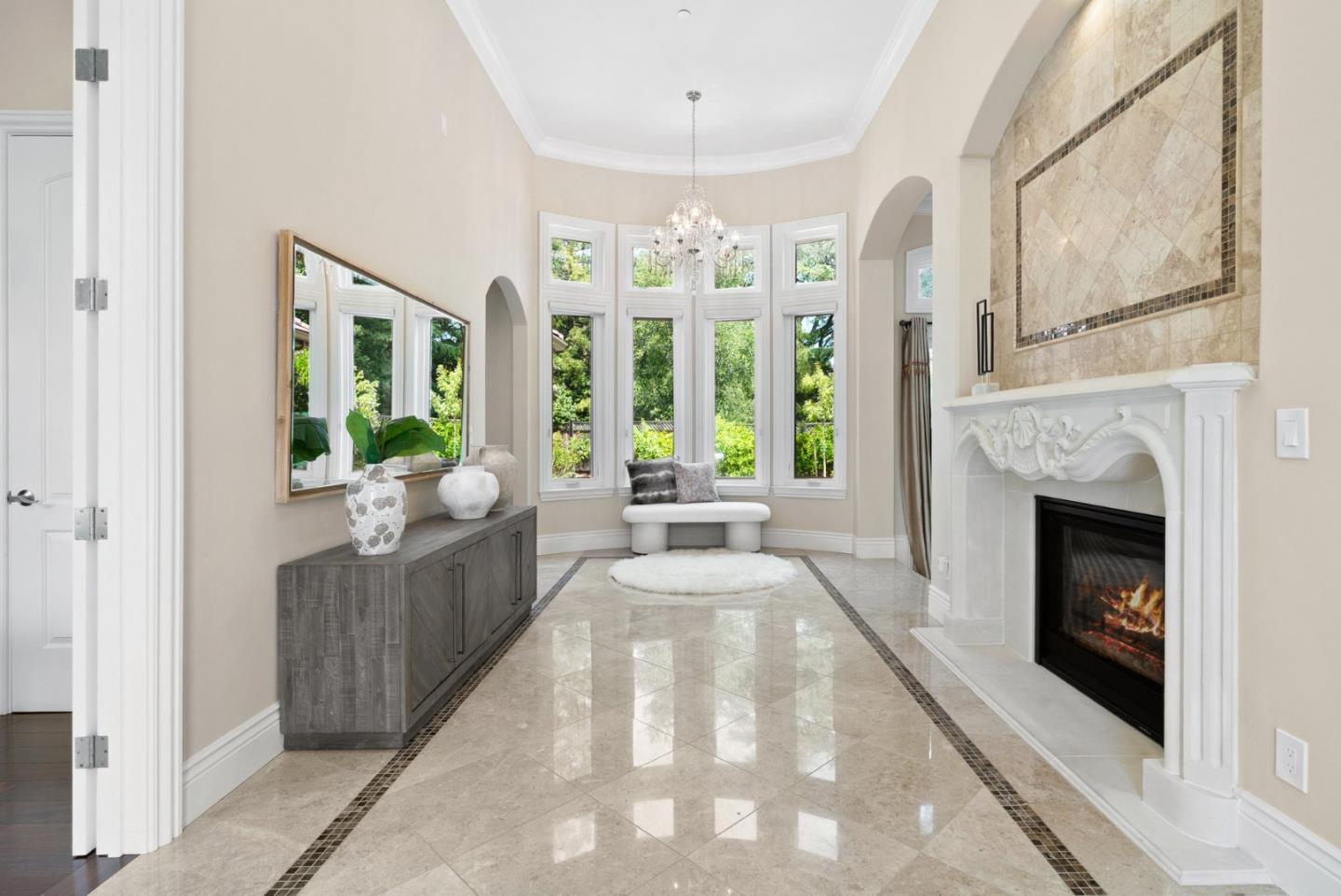 Detail Gallery Image 3 of 57 For 12805 Pierce Rd, Saratoga,  CA 95070 - 6 Beds | 5/1 Baths