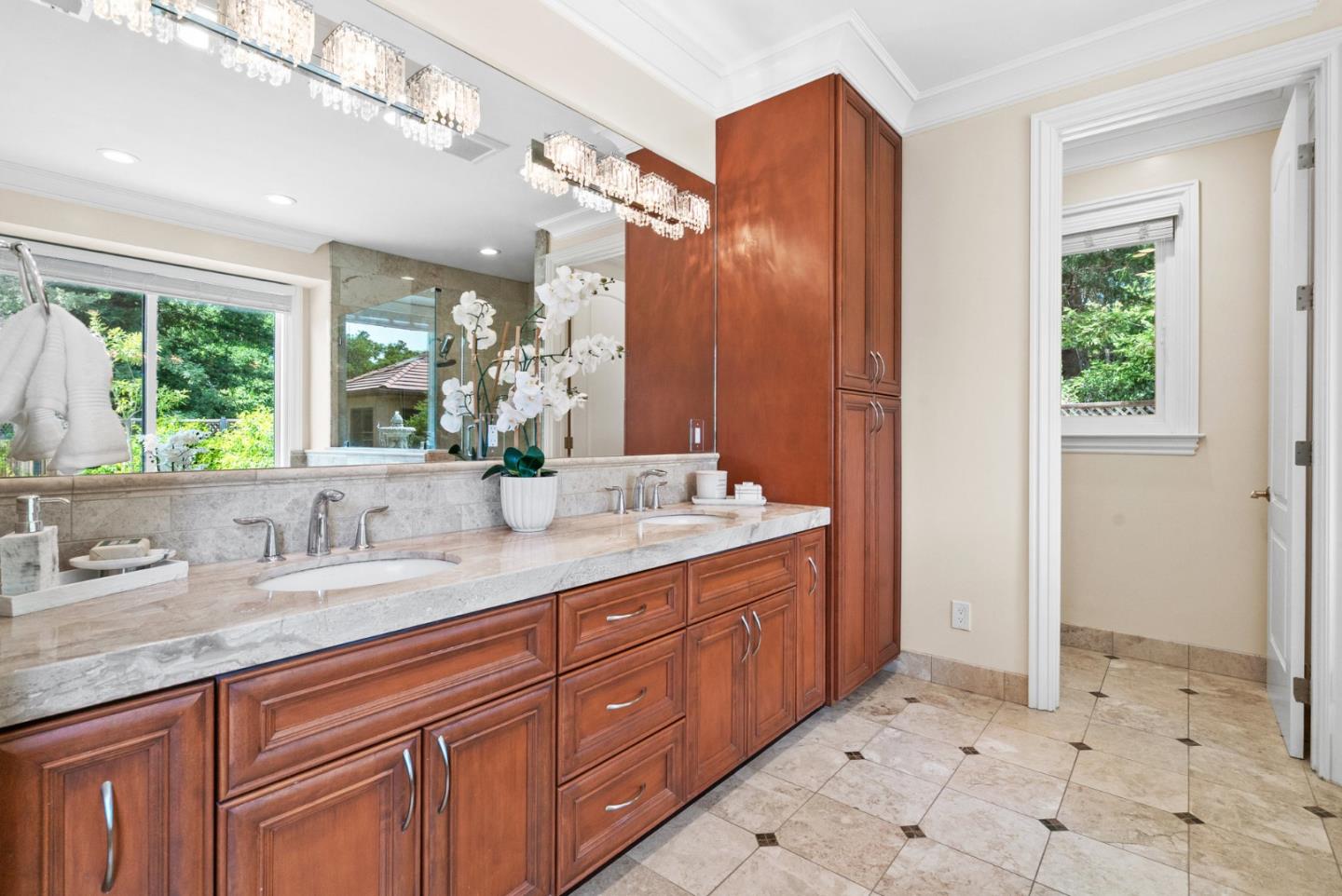 Detail Gallery Image 44 of 57 For 12805 Pierce Rd, Saratoga,  CA 95070 - 6 Beds | 5/1 Baths