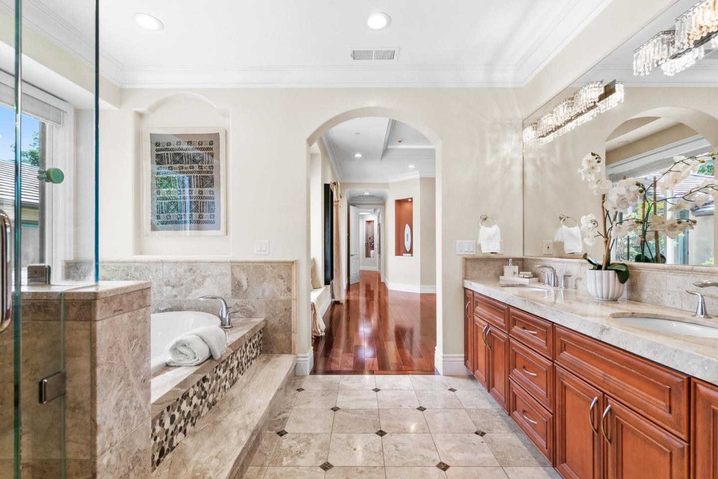 Detail Gallery Image 46 of 57 For 12805 Pierce Rd, Saratoga,  CA 95070 - 6 Beds | 5/1 Baths