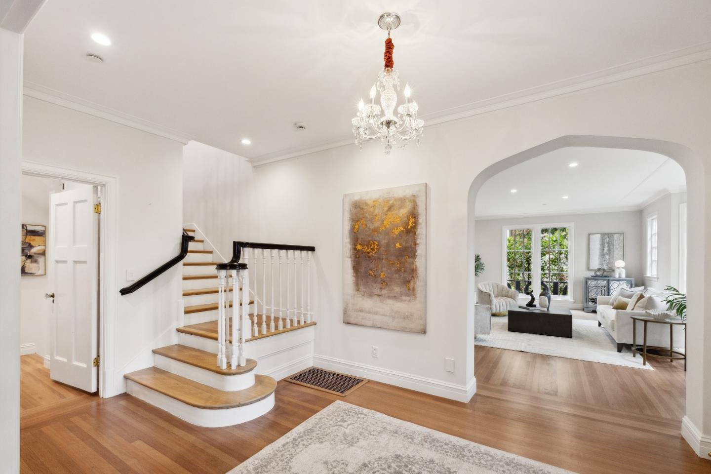 Detail Gallery Image 11 of 44 For 2301 Oakdale Rd, Hillsborough,  CA 94010 - 5 Beds | 4/1 Baths