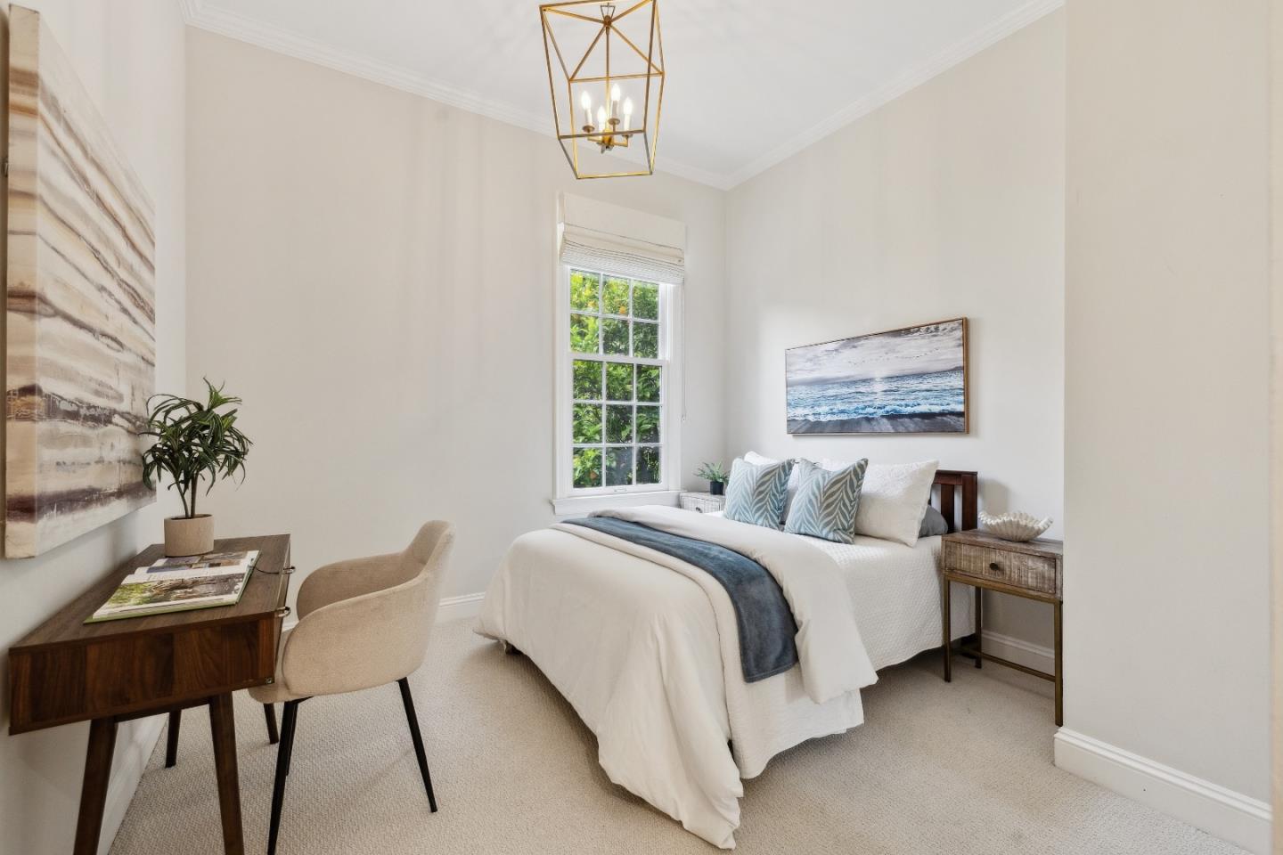 Detail Gallery Image 25 of 44 For 2301 Oakdale Rd, Hillsborough,  CA 94010 - 5 Beds | 4/1 Baths