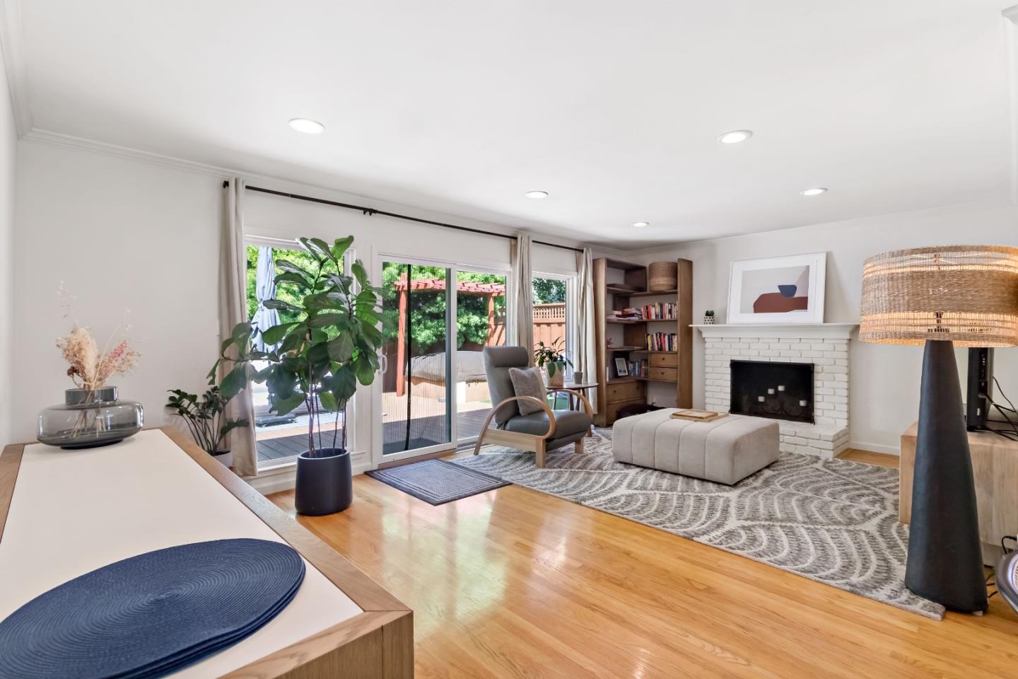 Detail Gallery Image 10 of 35 For 148 Mercy St, Mountain View,  CA 94041 - – Beds | – Baths