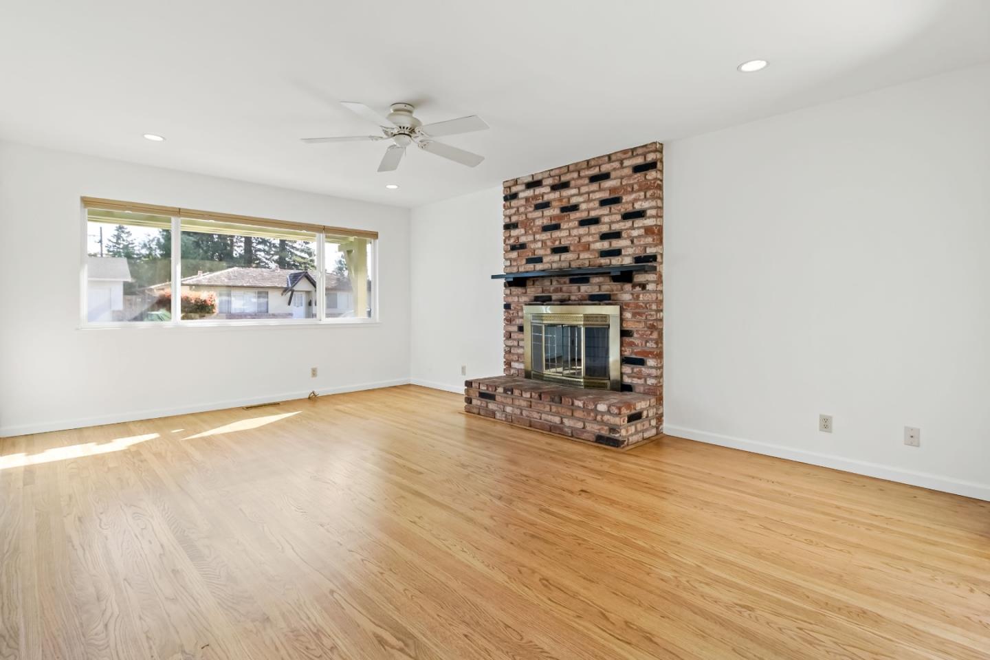 Detail Gallery Image 25 of 35 For 148 Mercy St, Mountain View,  CA 94041 - – Beds | – Baths