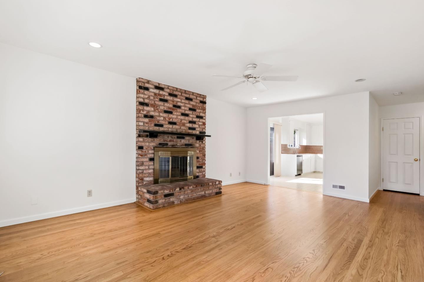Detail Gallery Image 26 of 35 For 148 Mercy St, Mountain View,  CA 94041 - – Beds | – Baths