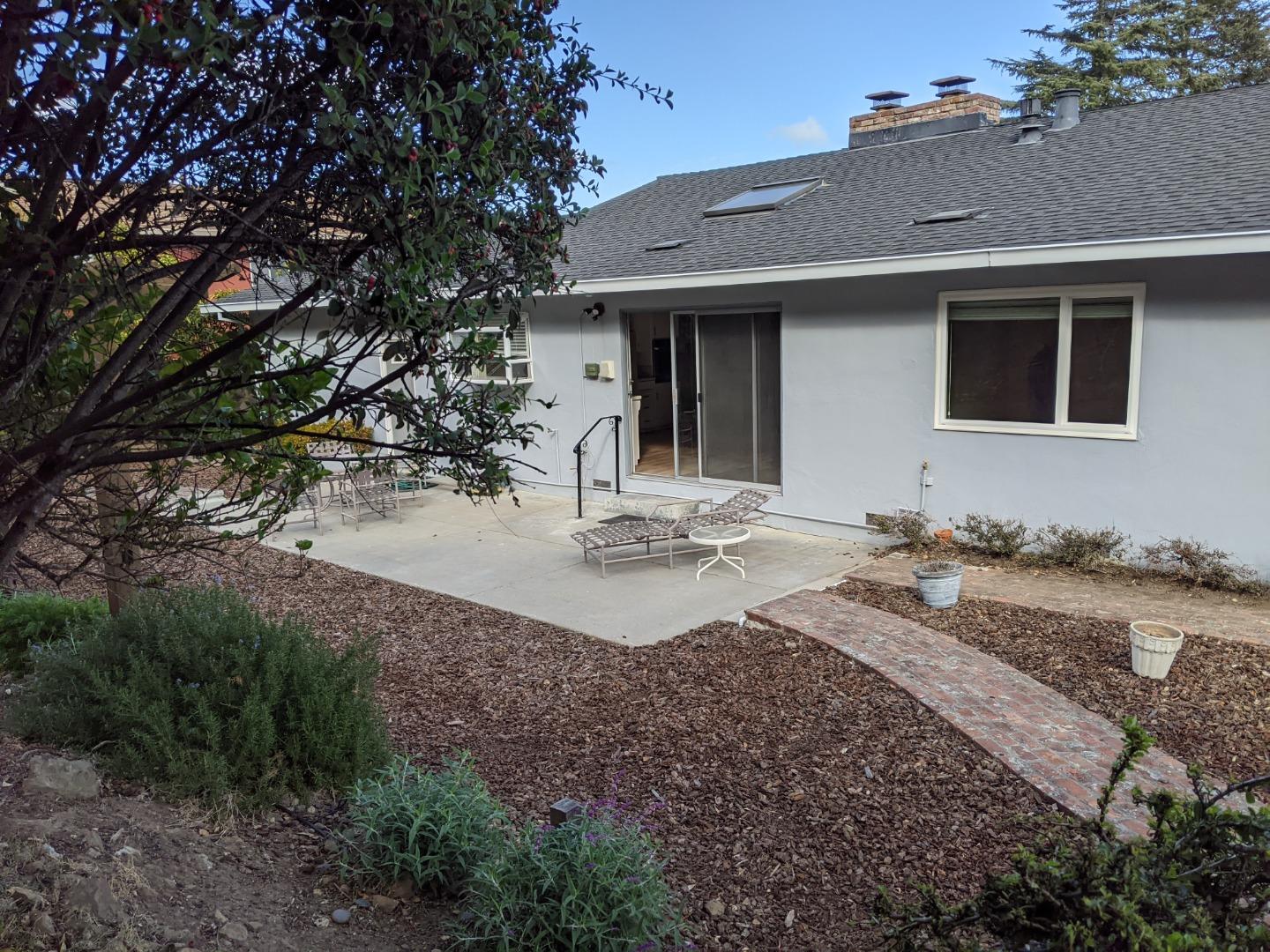 Detail Gallery Image 14 of 21 For 927 W 31st Ave, San Mateo,  CA 94403 - 3 Beds | 2 Baths