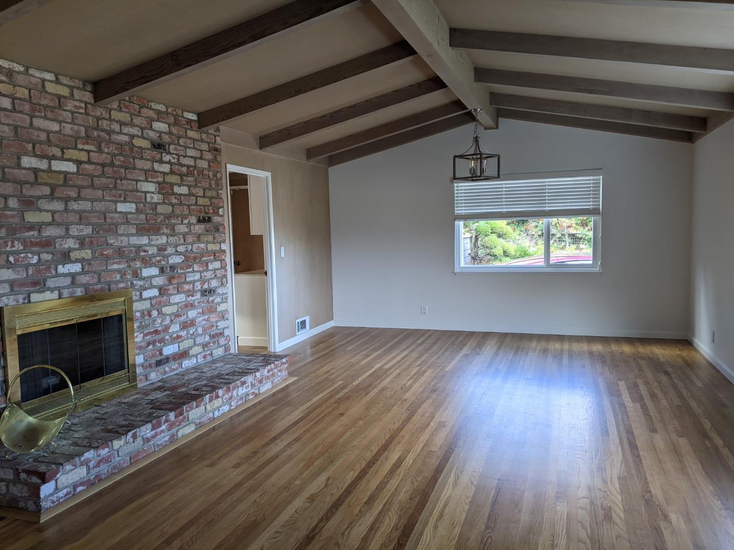Detail Gallery Image 4 of 21 For 927 W 31st Ave, San Mateo,  CA 94403 - 3 Beds | 2 Baths