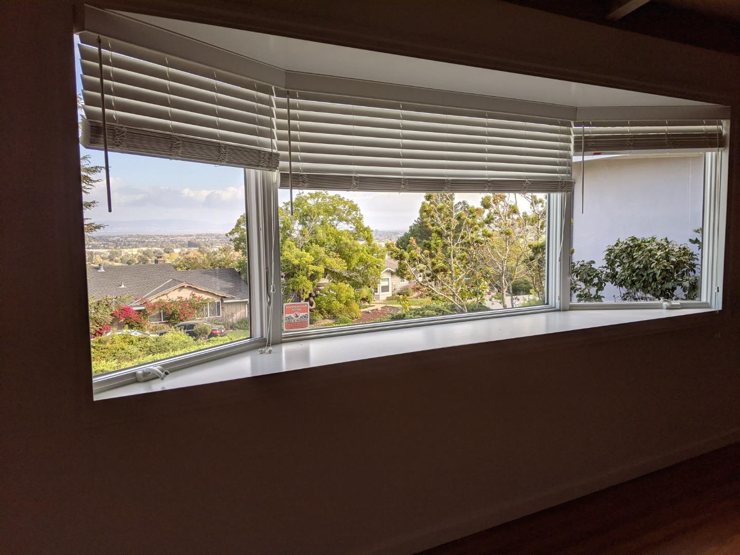 Detail Gallery Image 7 of 21 For 927 W 31st Ave, San Mateo,  CA 94403 - 3 Beds | 2 Baths