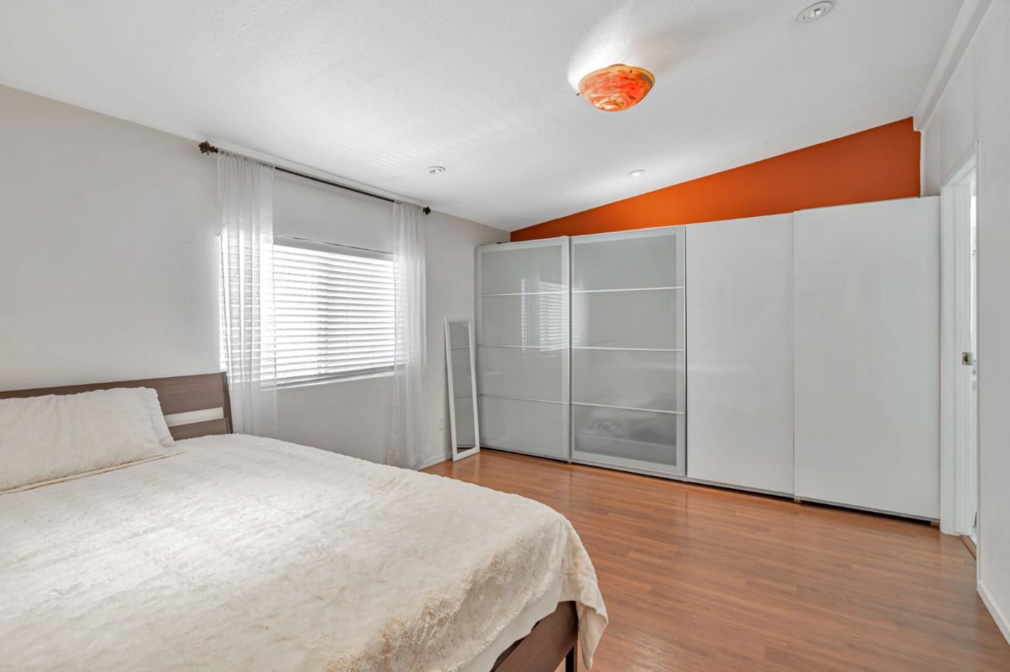 Detail Gallery Image 11 of 26 For 1350 Oakland Rd #152,  San Jose,  CA 95112 - 3 Beds | 2 Baths
