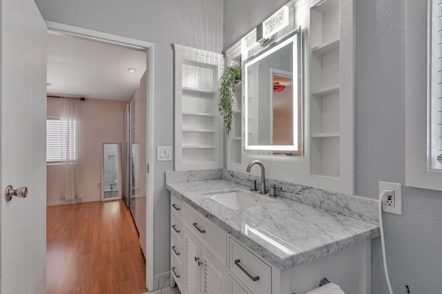 Detail Gallery Image 14 of 26 For 1350 Oakland Rd #152,  San Jose,  CA 95112 - 3 Beds | 2 Baths