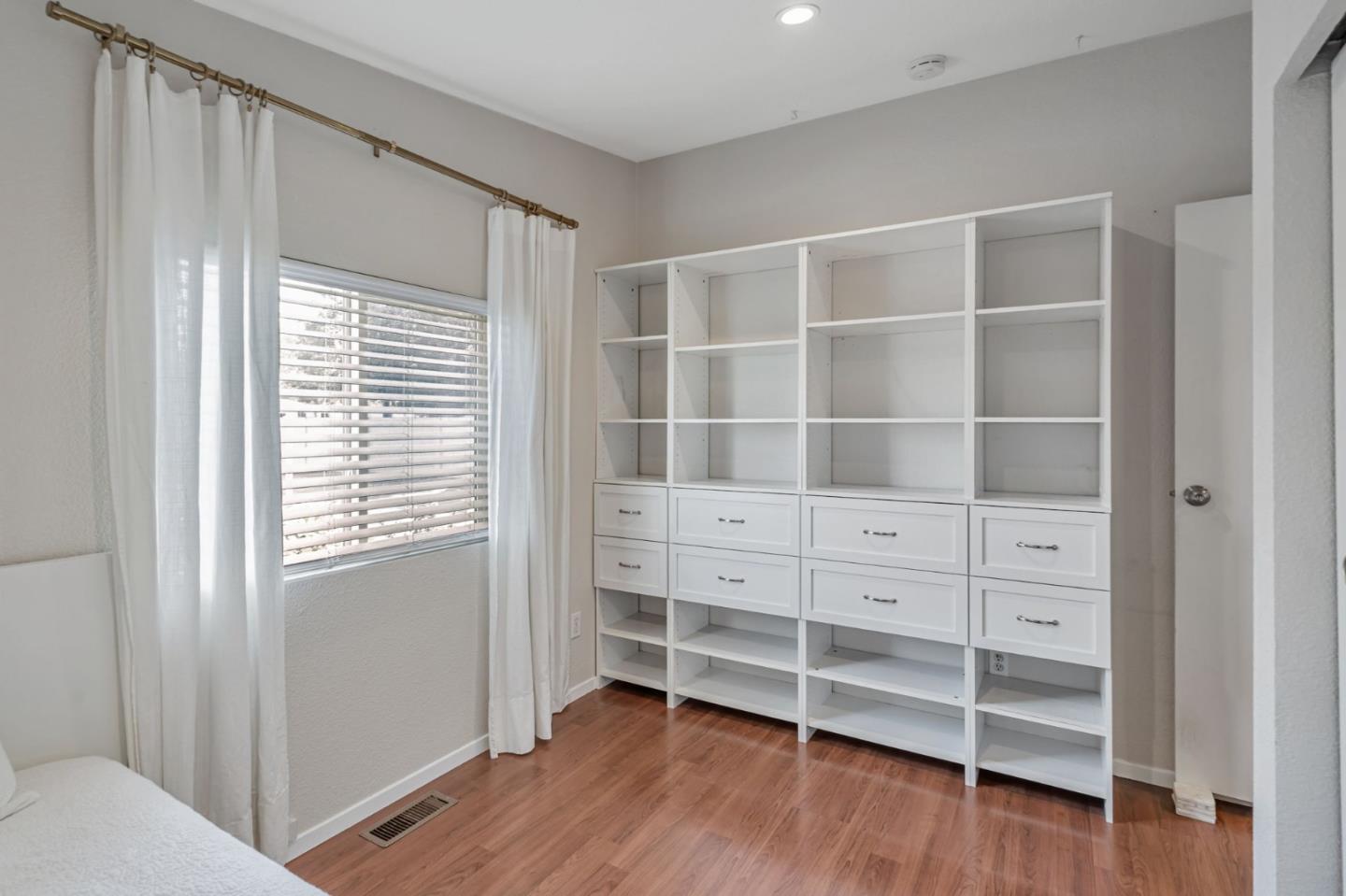 Detail Gallery Image 19 of 26 For 1350 Oakland Rd #152,  San Jose,  CA 95112 - 3 Beds | 2 Baths