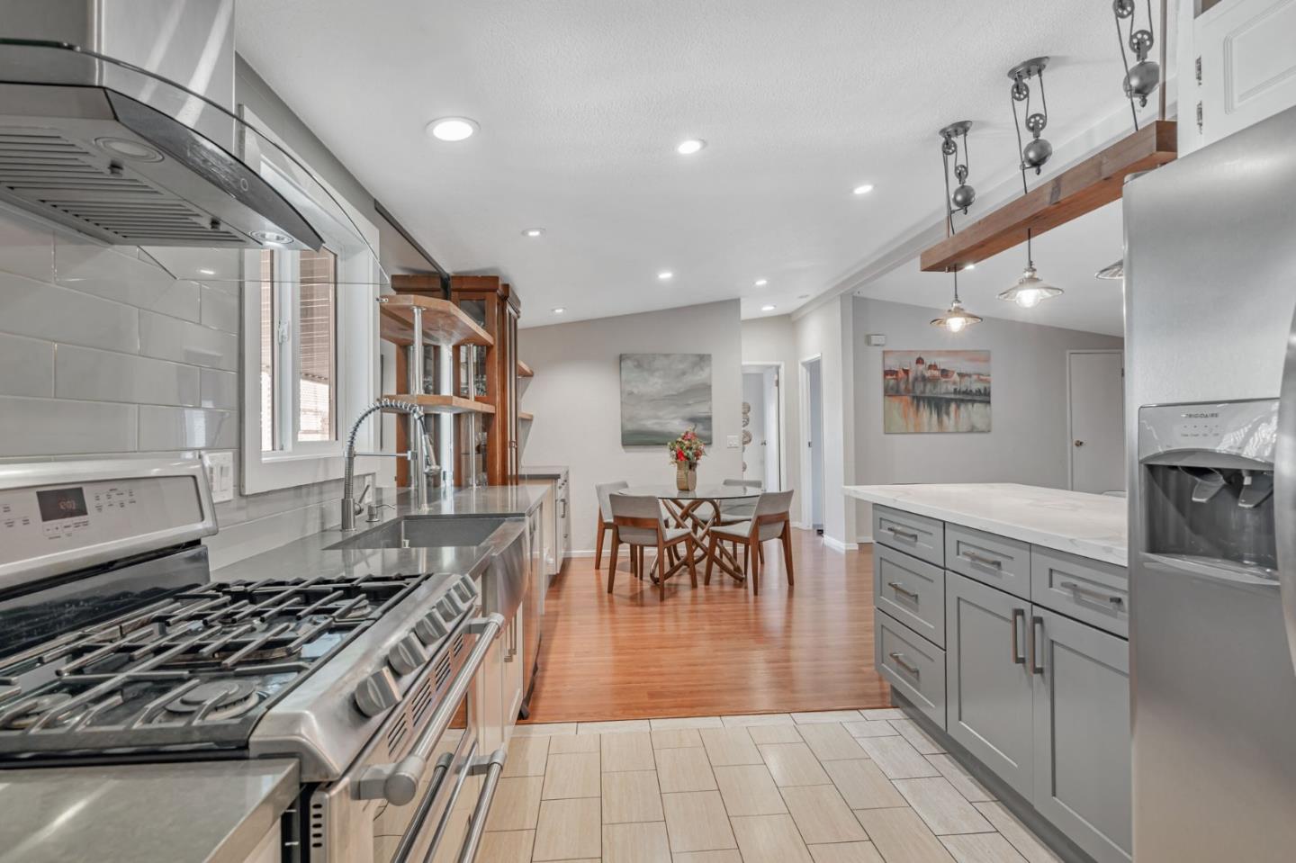 Detail Gallery Image 7 of 26 For 1350 Oakland Rd #152,  San Jose,  CA 95112 - 3 Beds | 2 Baths