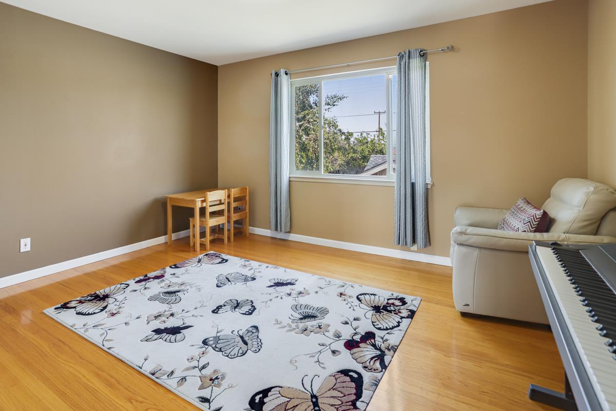 Detail Gallery Image 16 of 28 For 3457 Forbes Ave, Santa Clara,  CA 95051 - 5 Beds | 3 Baths