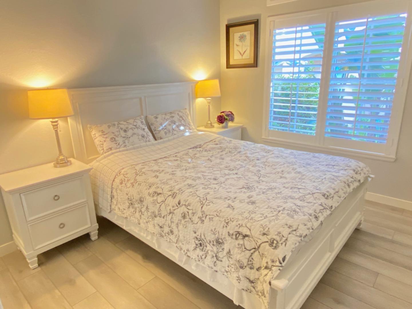 Detail Gallery Image 12 of 16 For 12670 Springbrook Dr #C,  San Diego,  CA 92128 - 2 Beds | 2 Baths