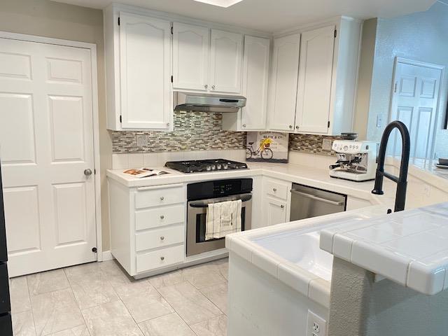 Detail Gallery Image 7 of 16 For 12670 Springbrook Dr #C,  San Diego,  CA 92128 - 2 Beds | 2 Baths